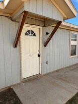 529 45th St in Lubbock, TX - Building Photo