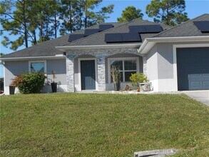 601 Clayton Ave in Lehigh Acres, FL - Building Photo - Building Photo