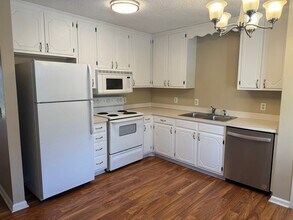 137 McMurray Cir in Nashville, TN - Building Photo - Building Photo