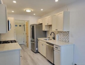 100 Hillside Dr in Scotchtown, NY - Building Photo - Building Photo