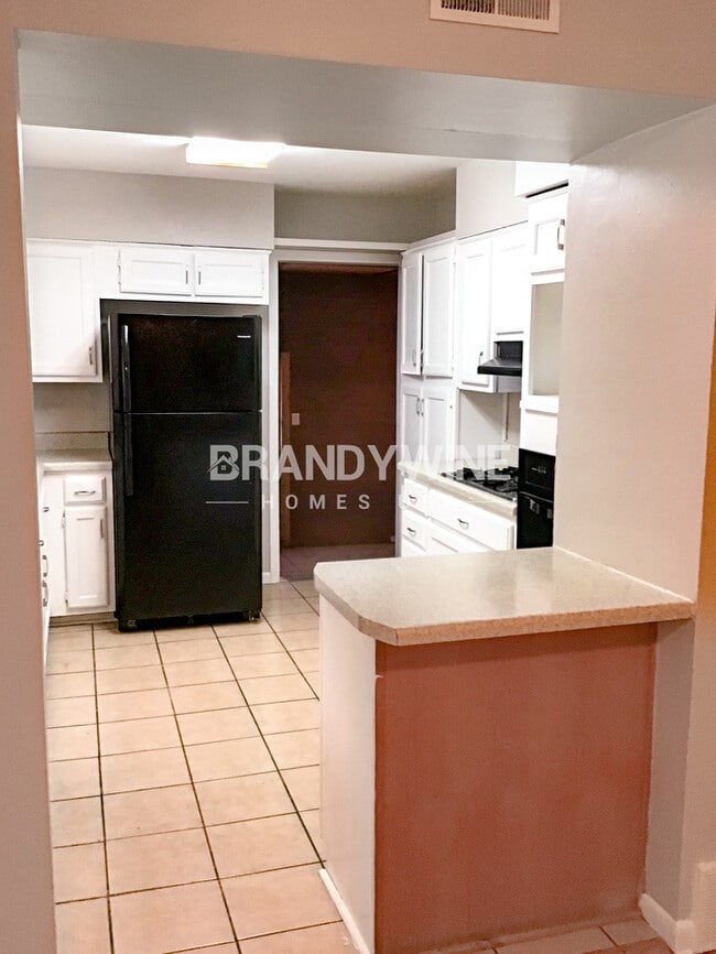 3035 Christine Rd in Memphis, TN - Foto de edificio - Building Photo