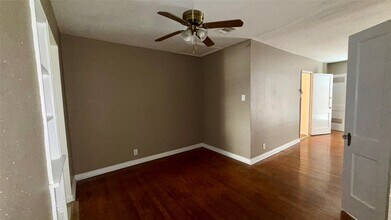 1842 W Main St in Houston, TX - Building Photo - Building Photo