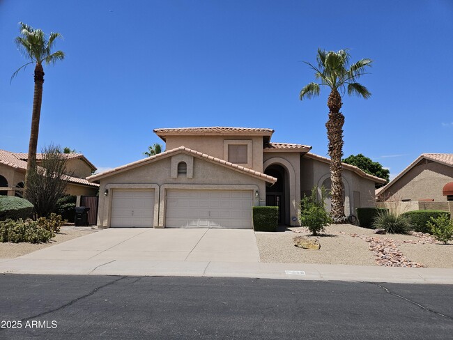 property at 110 E Evelyn Ln