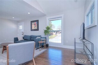 3459 Airlie St in Charlotte, NC - Building Photo - Building Photo