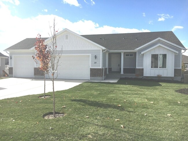 property at 28 S Sterling Way