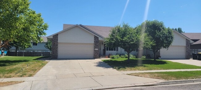 property at 5102 S Baneberry Ave