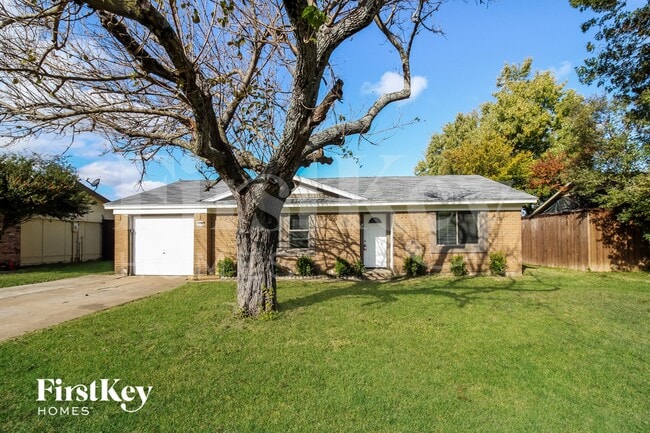3529 Birchwood Ln