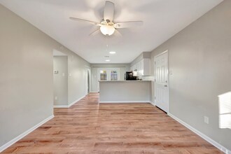 306 Powers St in Nacogdoches, TX - Building Photo - Building Photo