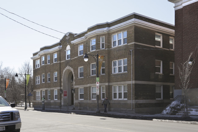 612 Bank St in Ottawa, ON - Building Photo - Building Photo