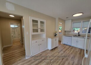 624 Prospect St in Petaluma, CA - Building Photo - Building Photo