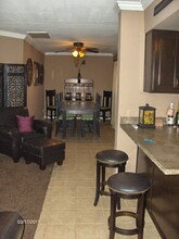6625 E Oak St in Scottsdale, AZ - Foto de edificio - Building Photo