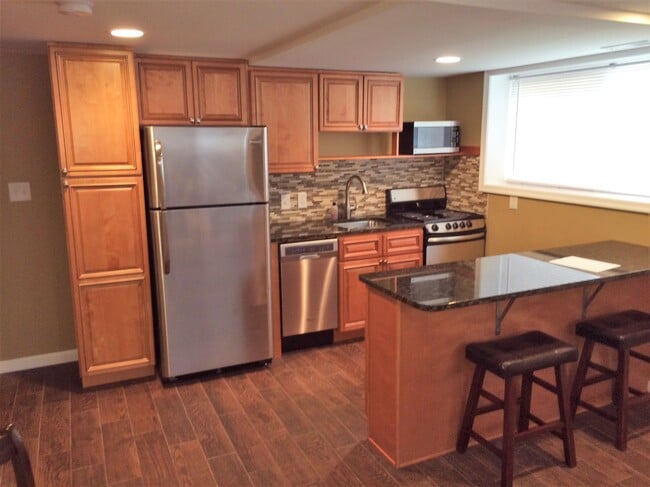 623 23rd St S, Unit 1 A in Arlington, VA - Building Photo - Building Photo