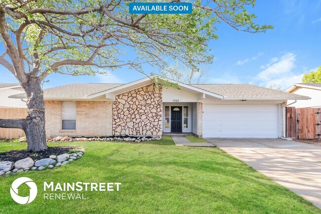 property at 1702 Marblehead Dr