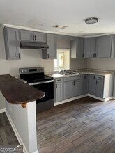 1206 E Roosevelt Ave in Albany, GA - Building Photo - Building Photo