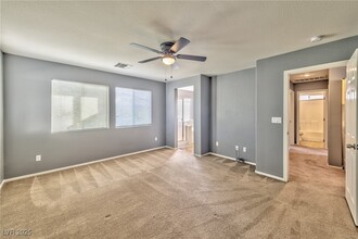 1159 Appaloosa Hills Ave in North Las Vegas, NV - Building Photo - Building Photo