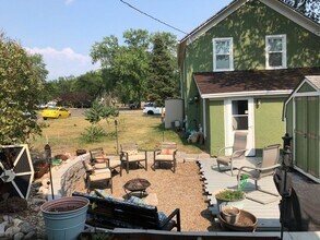 802 3rd Ave SE in Jamestown, ND - Building Photo - Building Photo