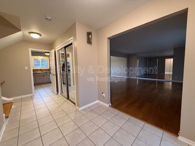 609 Pinecroft Dr in Roselle, IL - Building Photo - Building Photo