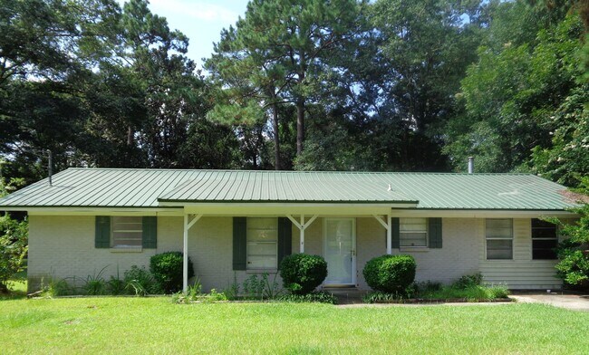 property at 39 Verna Cir