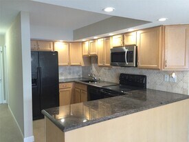 1100 Crystal Lake Dr in Pompano Beach, FL - Building Photo