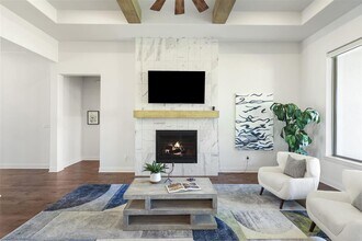 299 Peakside Cir in Dripping Springs, TX - Building Photo - Building Photo