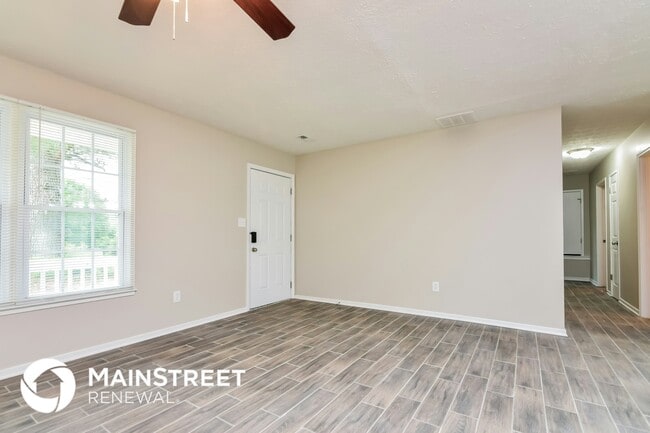 3717 Paddington Trail in Rex, GA - Foto de edificio - Building Photo