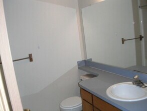 15801 NE 35th St in Vancouver, WA - Building Photo - Building Photo
