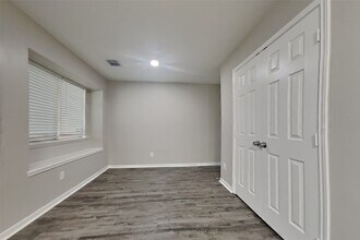 407 Douglas Fir Dr in Magnolia, TX - Building Photo - Building Photo