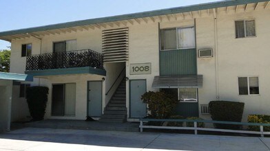 1002-1008 Ravenscourt Ave in San Jose, CA - Building Photo - Building Photo