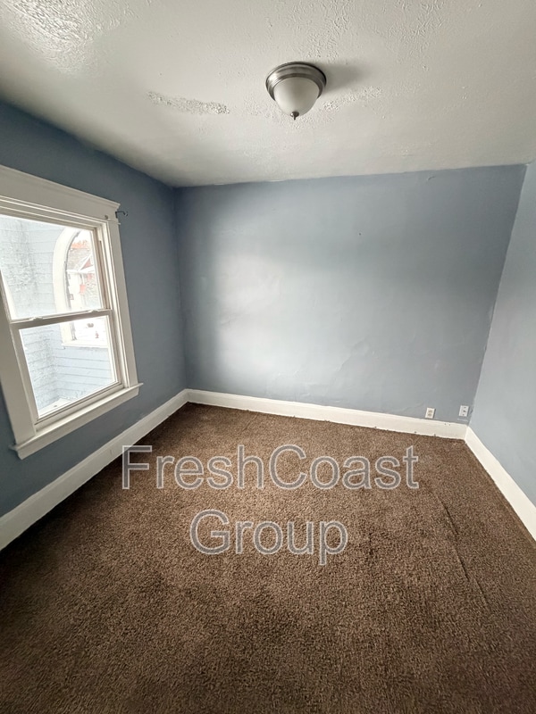 3053 E 128th St in Cleveland, OH - Building Photo - Building Photo