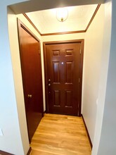 102 NE 62nd Ave in Portland, OR - Foto de edificio - Building Photo