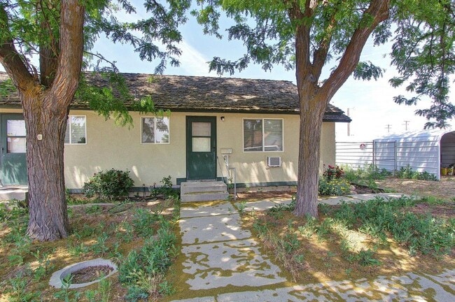 property at 421 NE 3rd St