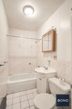 763 Sixth Avenue in New York, NY - Foto de edificio - Floor Plan