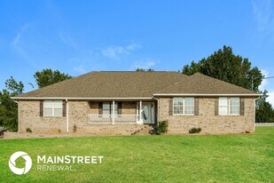 108 Hickory Trail Dr in Harvest, AL - Building Photo