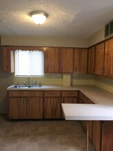 432 W Waterloo Rd in Akron, OH - Building Photo - Building Photo