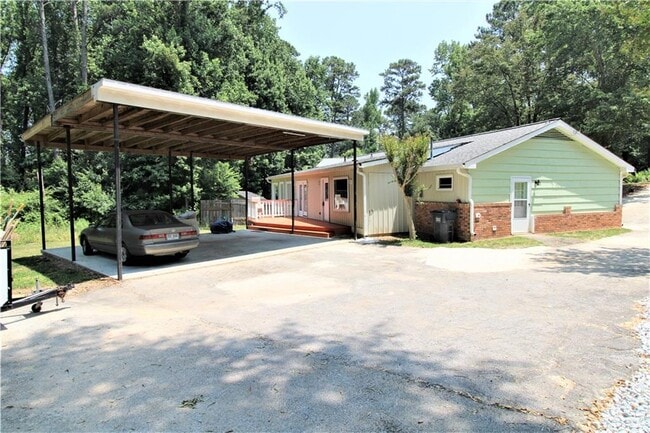 979 Chestnut Oak Ct