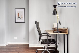 445 E Ohio St, Unit SI FL35-ID448 in Chicago, IL - Building Photo - Building Photo