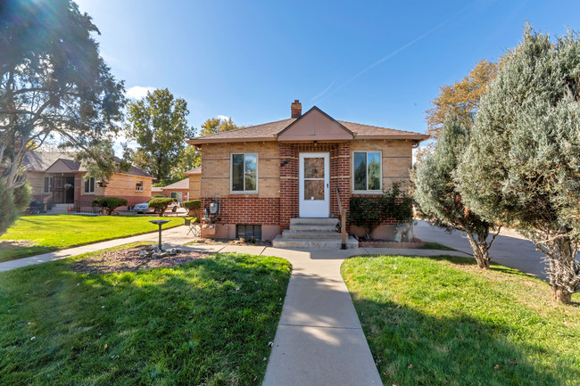 West Highland Cottages in Wheat Ridge, CO - Building Photo - Other