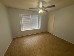 2434 Spring Dusk Dr in Spring, TX - Building Photo - Building Photo