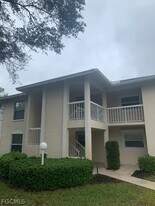 600 Squire Cir in Naples, FL - Building Photo