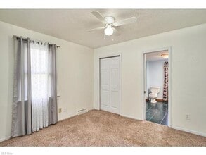 1879 Greensburg Rd in North Canton, OH - Building Photo - Building Photo