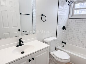 3983 Lynward Rd in Columbus, OH - Foto de edificio - Building Photo