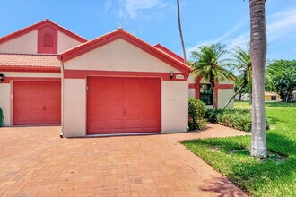7585 Lexington Club Blvd in Delray Beach, FL - Building Photo - Building Photo