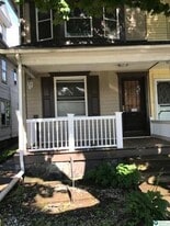 1030 Center St in Bethlehem, PA - Building Photo