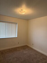 1693 Arlington Ct in Turlock, CA - Building Photo - Building Photo