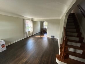 4632 Roadoan Rd in Brooklyn, OH - Foto de edificio - Building Photo