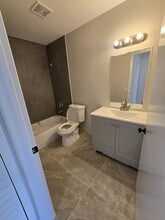 4036 Luzon Ave in Lake Worth Beach, FL - Foto de edificio - Building Photo