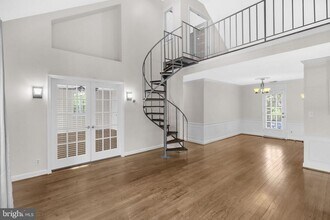 2931 S Columbus St-Unit -B1 in Arlington, VA - Building Photo - Building Photo