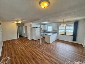 219 Auwaiolimu St in Honolulu, HI - Building Photo - Building Photo