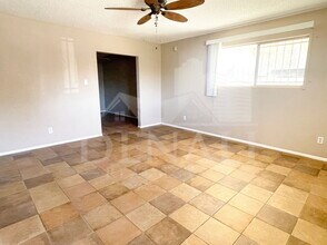 410 E Desert Dr in Phoenix, AZ - Building Photo - Building Photo