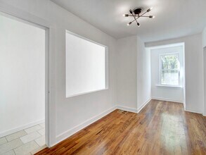 204 Montrose Ave, Unit D in South Plainfield, NJ - Building Photo - Building Photo